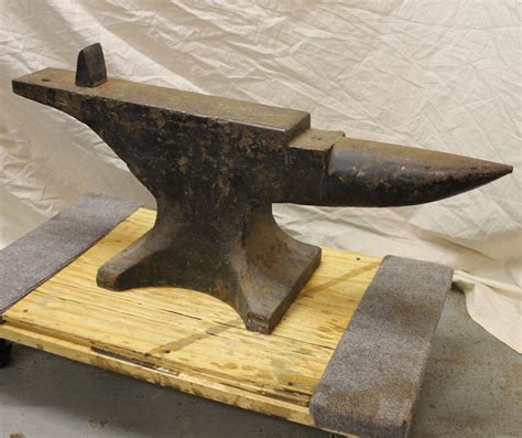 Bargain John's Antiques » Blog Archive Antique Wrought Iron Anvil - Blacksmith 200lbs - Bargain ...