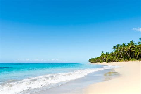 Behold the Serene Beauty of Love Beach, Bahamas | Sandals