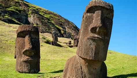 The Moai: Everything to Know About the Easter Island Heads