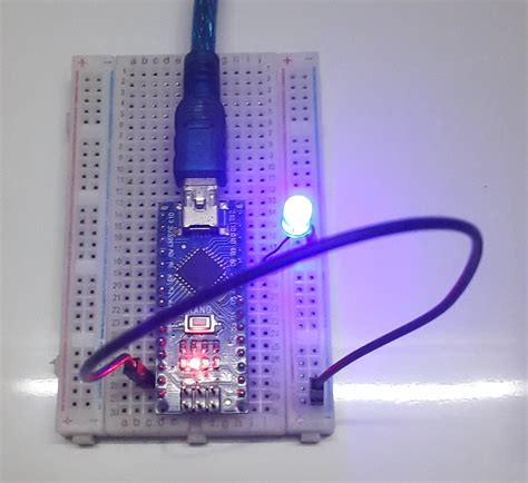LED blink Arduino Nano Tutorial | ee-diary