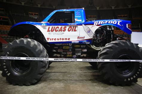 Lucas Oil Bigfoot | Monster Trucks Wiki | FANDOM powered by Wikia