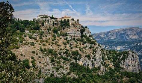 Gourdon France Travel Guide - RivieraBarCrawlTours https://rivierabarcrawltours.com The Hidden ...