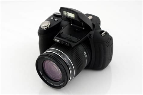 Fujifilm FinePix HS10 Review - DigitalCameraReview