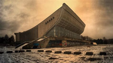 Brutalist Soviet building in Lithuania. : pics