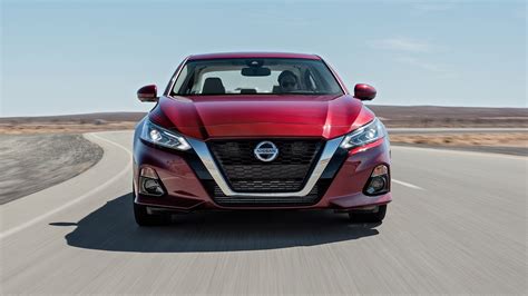Nissan Altima: 2019 Motor Trend Car of the Year Contender