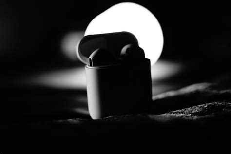 Free stock photo of airpods, apple, black and white