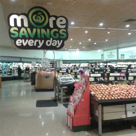 Woolworths - Carlisle Ave