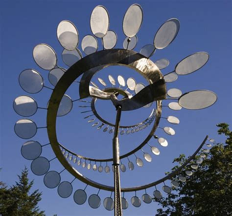 Kinetic Sculptures Flow Organically with the Wind