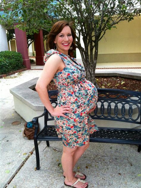 Bump pic: 35 weeks pregnant with twins! : r/BabyBumps