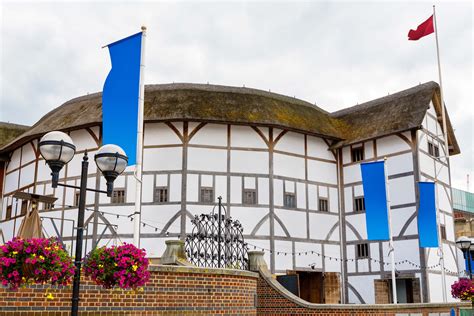 Shakespeare Globe Theatre Tour & Tickets | What You MUST Know