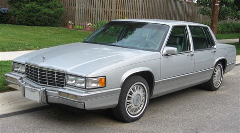 1993 Cadillac DeVille - Information and photos - MOMENTcar