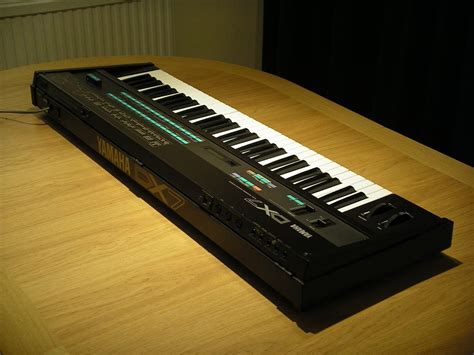 Yamaha DX7