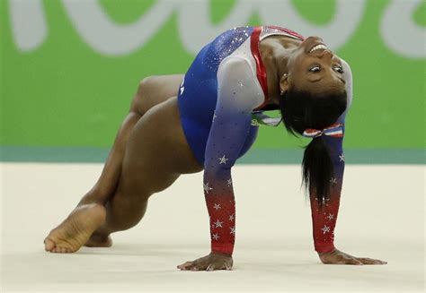 Biles wins floor exercise for record-tying 4th Olympic gold - mlive.com