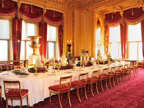 A royal dining table set for a Victorian Christmas | Flickr
