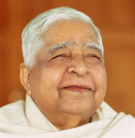 The Universal Meditation Technique of S.N. Goenka - Lion's Roar