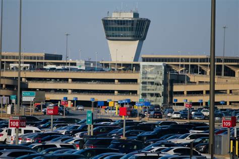 Miami Airport Parking Lots: An Unofficial Guide