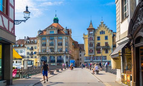 Reuss Bridge, Lucerne, Switzerland jigsaw puzzle in Bridges puzzles on TheJigsawPuzzles.com