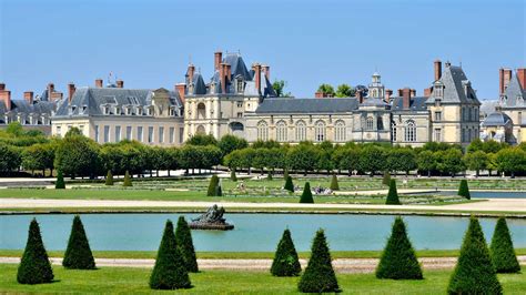 Château de Fontainebleau | Disneyland Paris