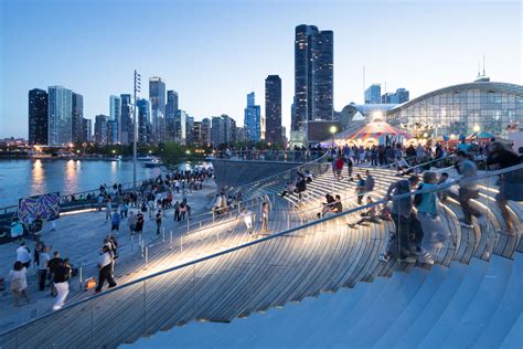 Chicago Navy Pier - nARCHITECTS | Eric Bunge, Mimi Hoang