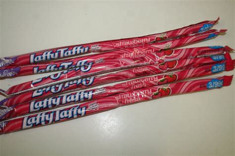 Bayside Candy Laffy Taffy, Rope Strawberry, 24Ct - Walmart.com - Walmart.com