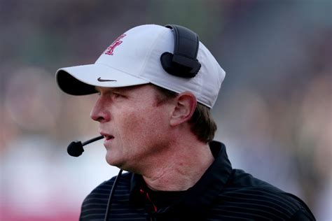 Report: Major Applewhite Leaving Alabama For New Job - The Spun