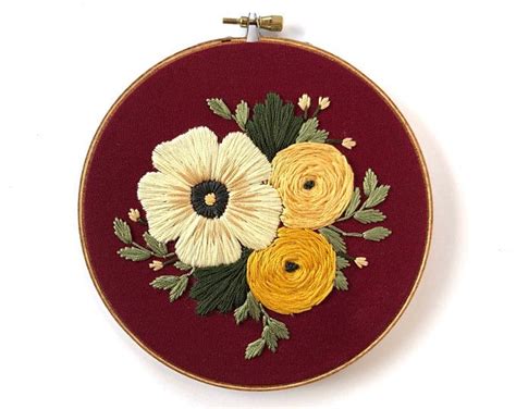 Floral hoop // hand embroidered hoop art / flower home decor / floral wall art / housewar ...