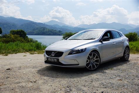 Undercover Swedish Power. The Volvo V40 T5 Polestar review! – BenAutobahn