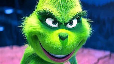 Can your heart grow three sizes? A doctor reads 'How the Grinch Stole Christmas'