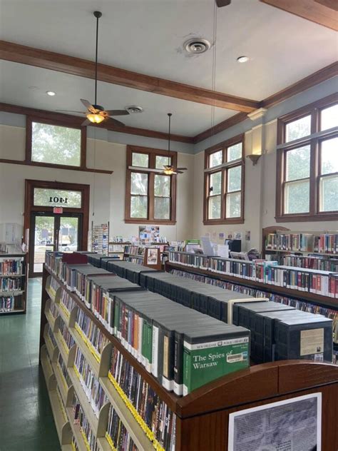 Nix Library on Carrollton reopens after 17 months | Uptown Messenger