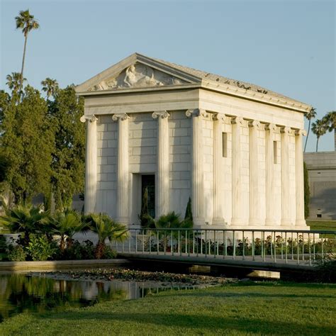 Hollywood Forever Cemetery , - Culture Review - Condé Nast Traveler