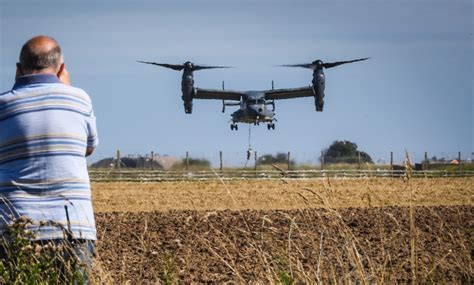 VIDEO: Striking US military Osprey aircraft spotted in Fife