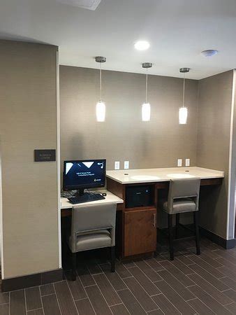 COMFORT SUITES COLUMBUS AIRPORT $119 ($̶1̶3̶9̶) - Updated 2018 Prices & Hotel Reviews - Ohio ...