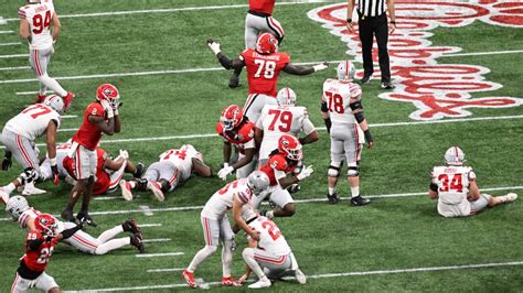 Photos: Georgia Bulldogs Stun Ohio State Buckeyes to win the 2022 Peach Bowl | Dawg Post