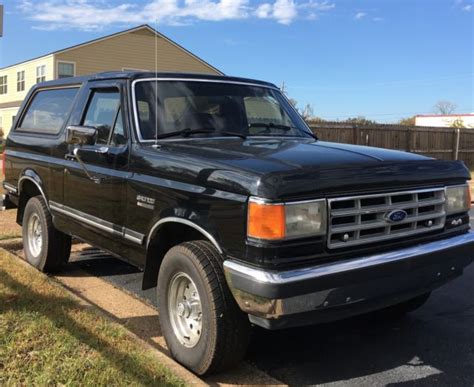 ALL ORIGINAL 1987 Ford Bronco XLT 4x4 Very Clean NO RESERVE - Classic Ford Bronco 1987 for sale