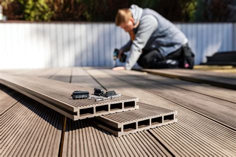 Deck Installation Near Me: How to Choose the Right Contractor for Your Project