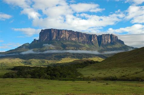 Guyana Has Many Mountains - Here are a few things you didn't know ...