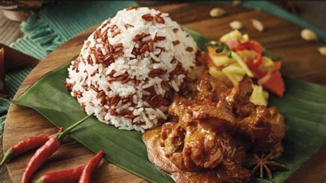 Nasi Dagang Recipe: How to Make Authentic Nasi Dagang at Home