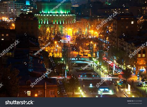 Night Yerevan Armenia Nightlife People Car Stock Photo 512233960 ...