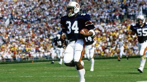 Top 10 Auburn Tigers football players of all time