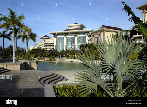 Empire hotel Brunei Stock Photo - Alamy