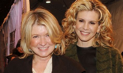 'It's irreverent and lots of fun': Martha Stewart's unlikely response to daughter's scathing ...