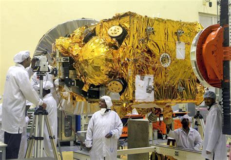 ISRO’s Mars Orbiter Mission Worth Rs 450 Crore Approved, Launch On October 28, 2013. | Indian Nerve