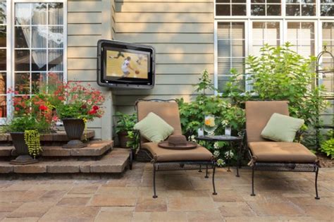 Affordable outdoor tv mounting ideas