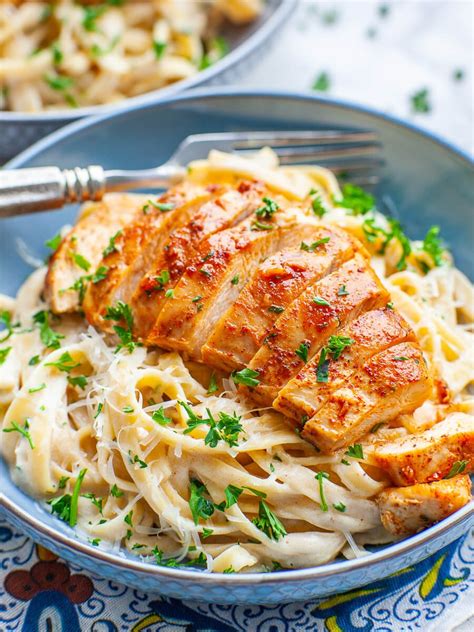 Skinny Chicken Fettuccine Alfredo Recipe (video) - Tatyanas Everyday Food