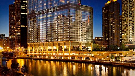 Trump International Hotel & Tower Chicago, Chicago | HotelsCombined