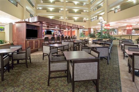 Book Hotel Topeka at City Center in Topeka | Hotels.com