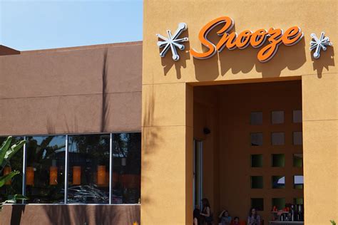 O.C. Foodies Flock To Snooze Eatery For Brunch With A Creative Twist