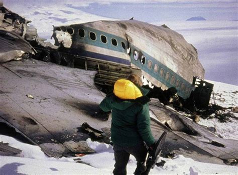 AirAsia flight QZ8501: The pioneering work of the Erebus crash investigators in 1979 is still ...