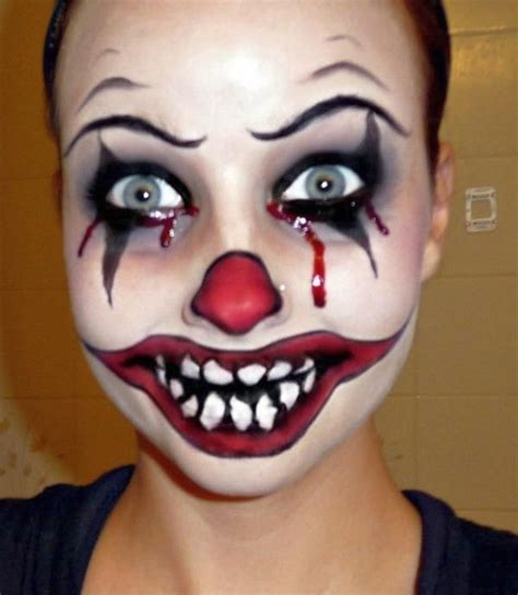 clown halloween-makeup-design | Creative Ads and more…