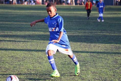 Joia da base do Cruzeiro, Estevão Willian deixa o clube e tem nome ...